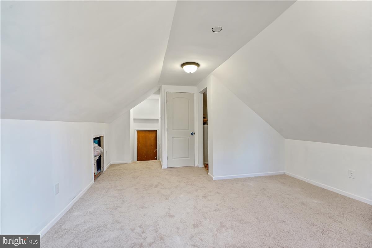 1609 Buttonwood Road Flourtown, PA 19031 - Photo 29 of 33