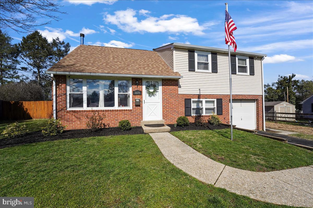 1609 Buttonwood Road Flourtown, PA 19031 - Photo 7 of 33