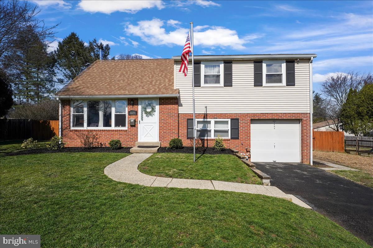 1609 Buttonwood Road Flourtown, PA 19031 - Photo 8 of 33