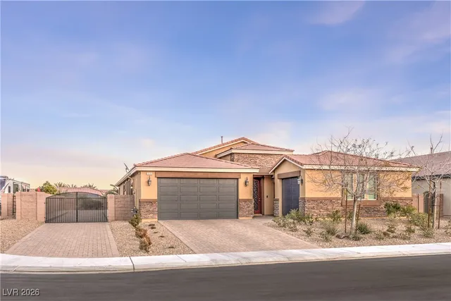 $849,900 | 7370 Southern Magnolia Street, Las Vegas, NV 89149
