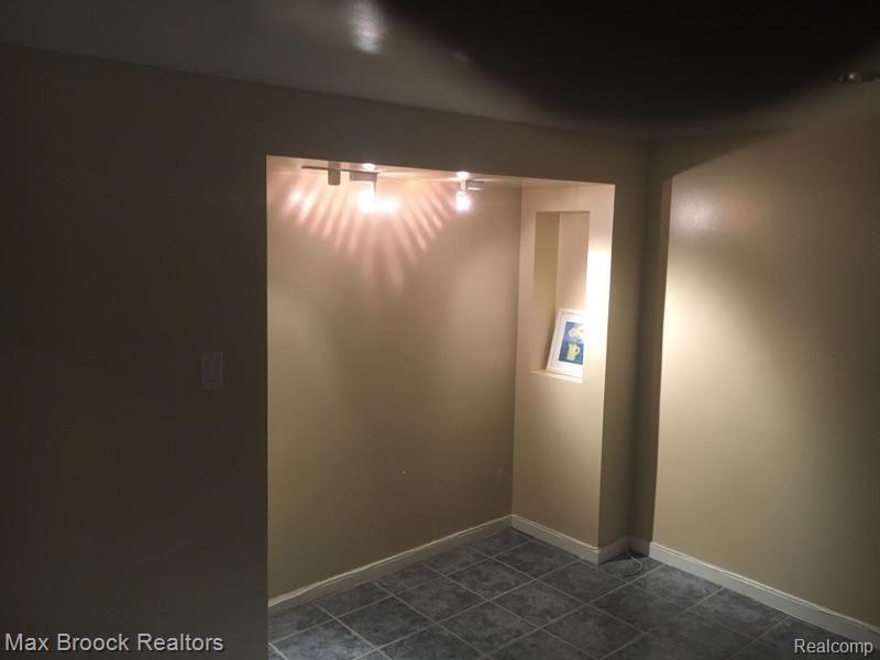 1756 Graefield Road Birmingham, MI 48009 - Photo 29 of 29