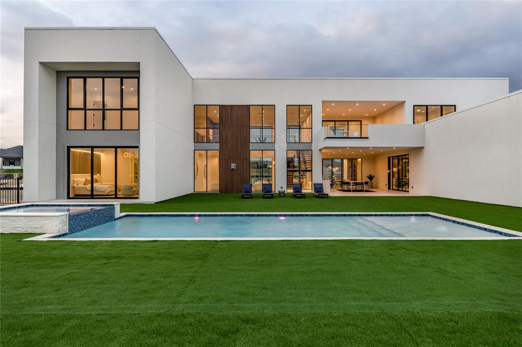 229 Sunset Pt Trail Heath, TX 75032 - Photo 2 of 40 a view of an apartment with a swimming pool