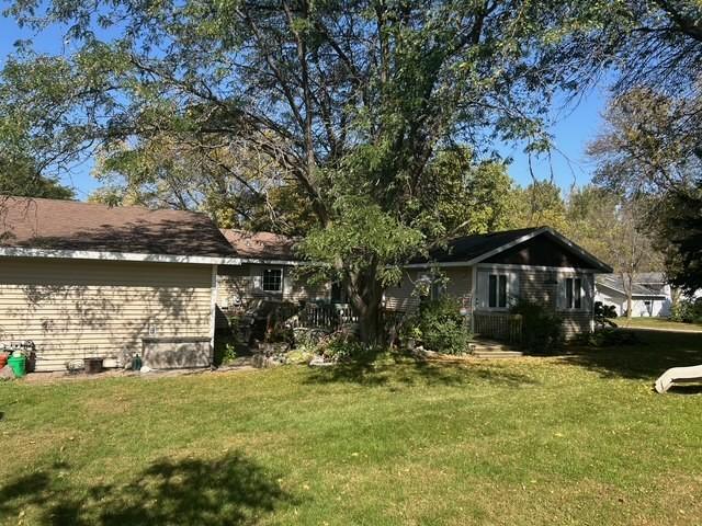 1104 14th Avenue Southeast Willmar, MN 56201 - Photo 4 of 33