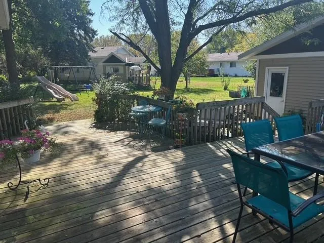 $284,900 | 1104 14th Avenue Southeast, Willmar, MN 56201