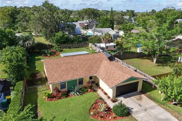 $310,000 | 504 Ambassador Avenue, Eustis, FL 32726