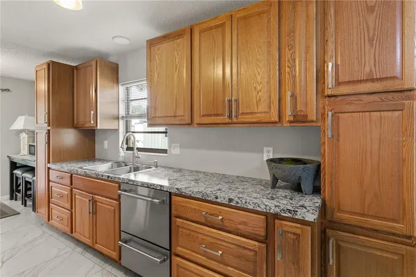 $310,000 | 504 Ambassador Avenue, Eustis, FL 32726