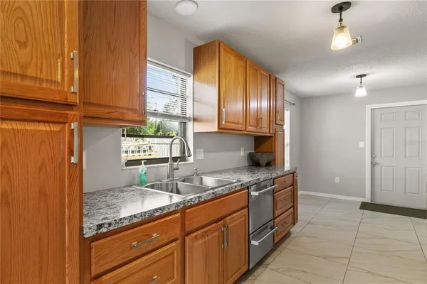 $310,000 | 504 Ambassador Avenue, Eustis, FL 32726