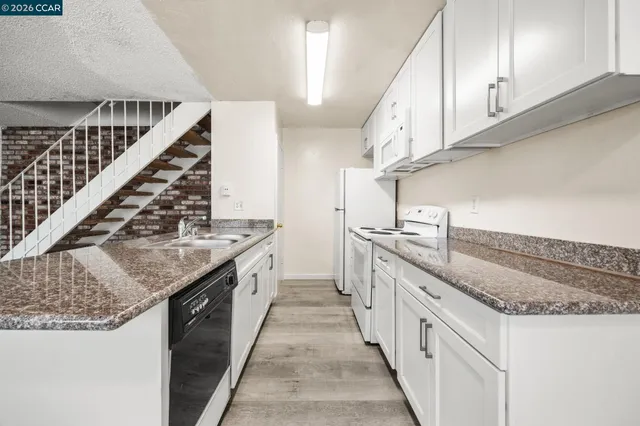 $169,900 | 1214 Sycamore Drive, Unit 3, Antioch, CA 94509