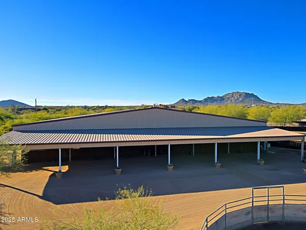 a view of a terrace with sitting area