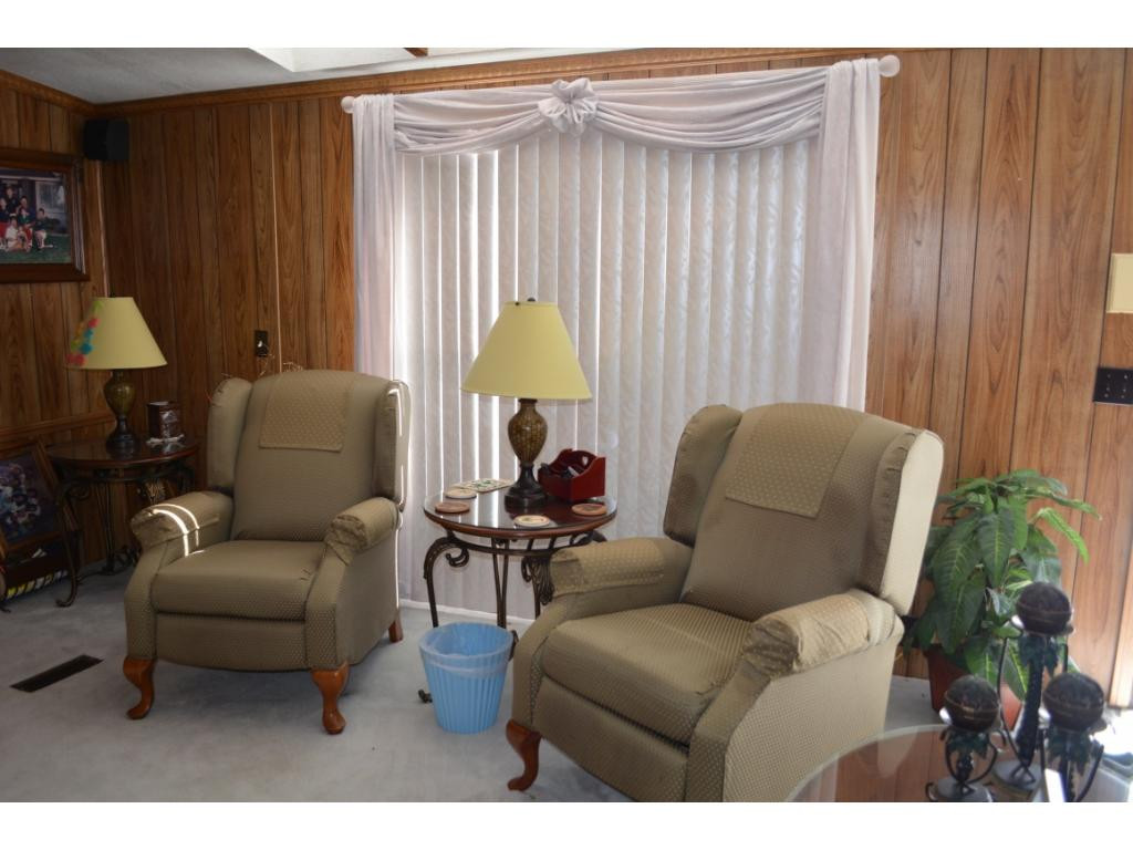 612 Knob Park Road Bristol, TN 37620 - Photo 15 of 26 Photo 15