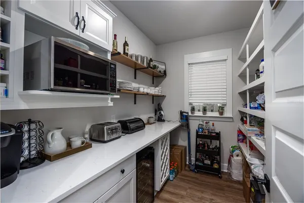 $749,900 | 3642 Northwest 49th Drive, Gainesville, FL 32606