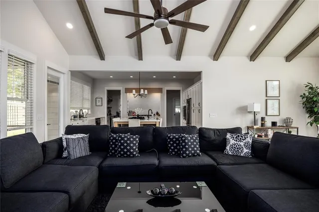 $799,000 | 3642 Northwest 49th Drive, Gainesville, FL 32606