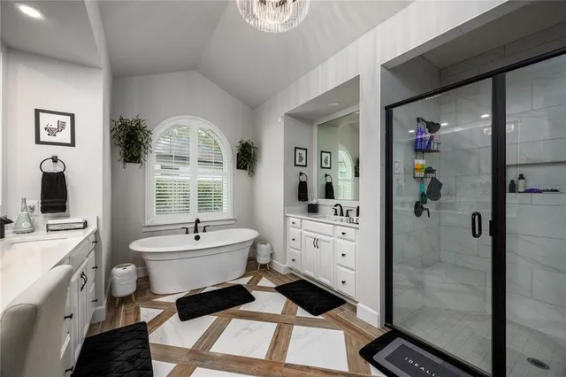 $799,000 | 3642 Northwest 49th Drive, Gainesville, FL 32606