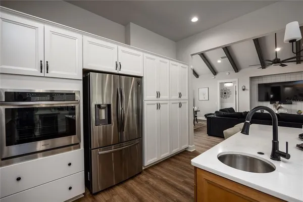 $749,900 | 3642 Northwest 49th Drive, Gainesville, FL 32606