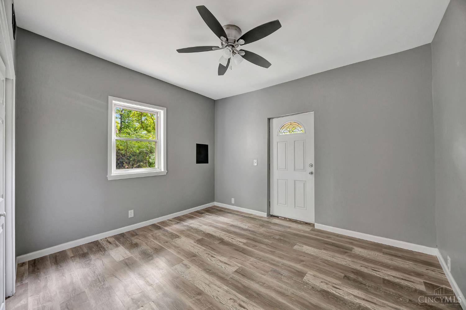 200 Spring Street Cleves, OH 45002 - Photo 4 of 22 Gallery Image 4