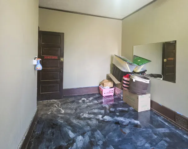 $274,900 | 930 North 34th Street, Milwaukee, WI 53208