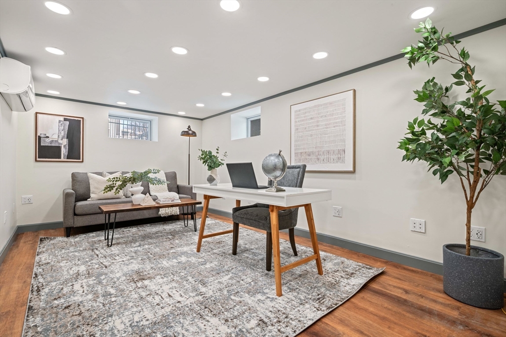 104 Myrtle Avenue Wakefield, MA 01880 - Photo 13 of 28