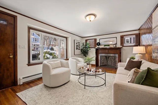 $699,000 | 104 Myrtle Avenue, Wakefield, MA 01880