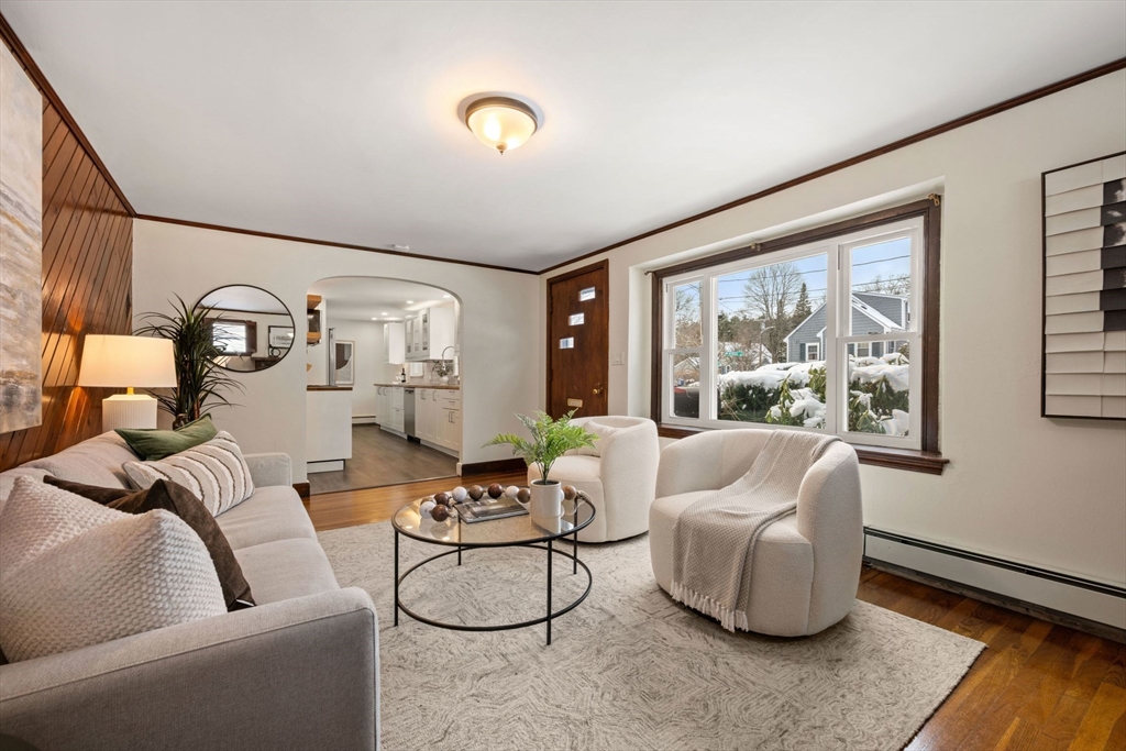 104 Myrtle Avenue Wakefield, MA 01880 - Photo 5 of 28