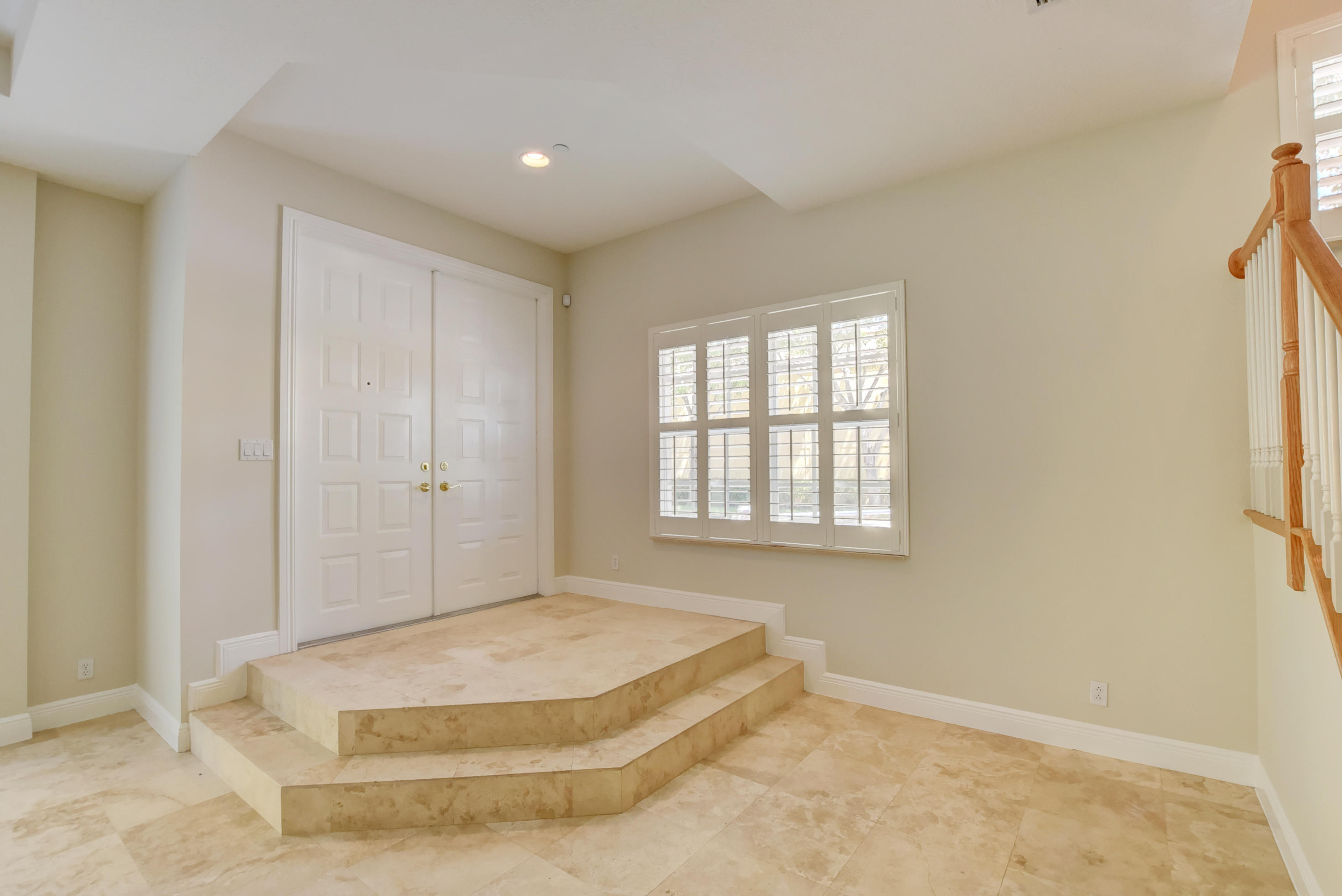 545 Northeast 69th Circle Boca Raton, FL 33487 - Photo 13 of 47 17_ebf_6371and4more