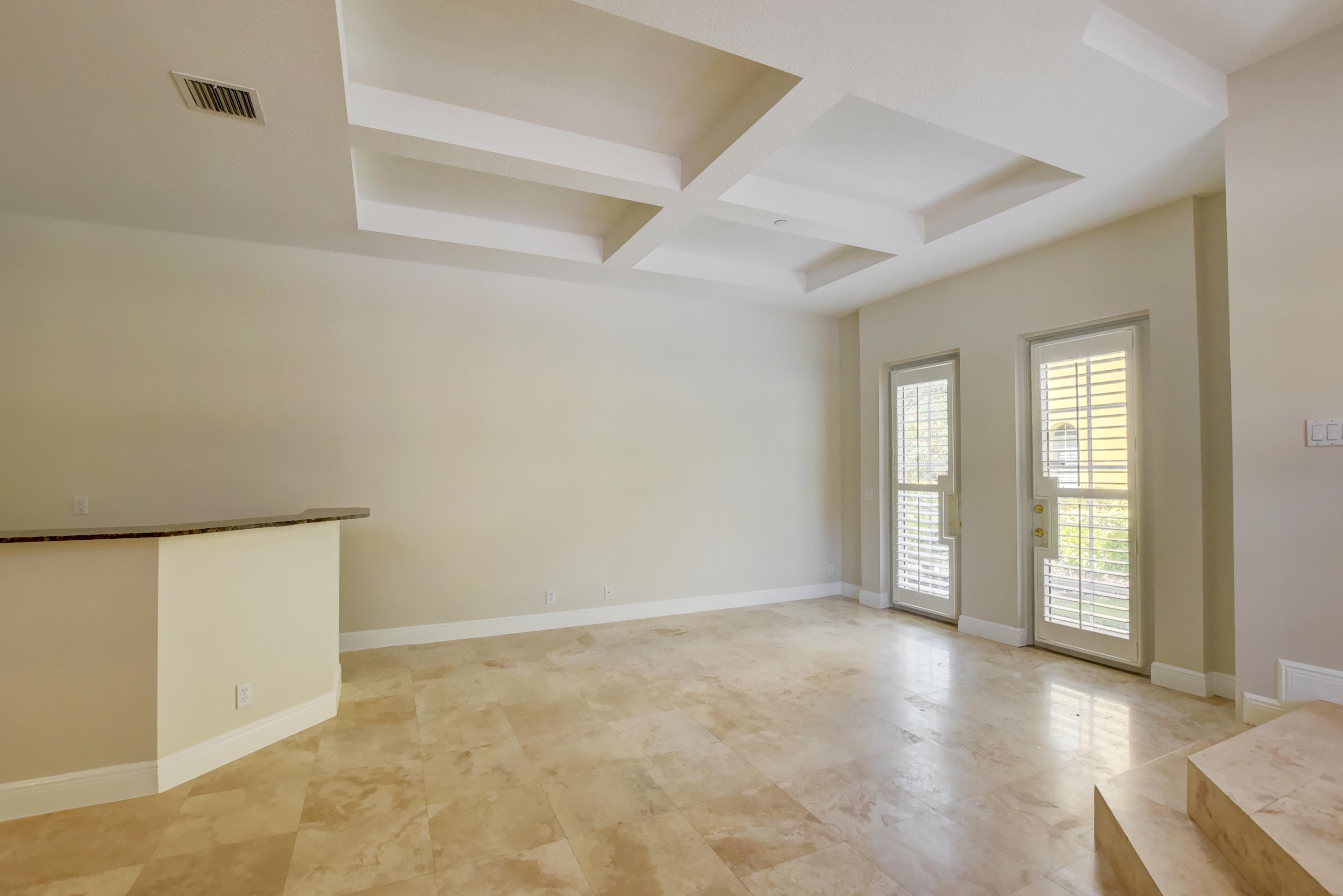 545 Northeast 69th Circle Boca Raton, FL 33487 - Photo 14 of 47 18_ebf_6376and4more