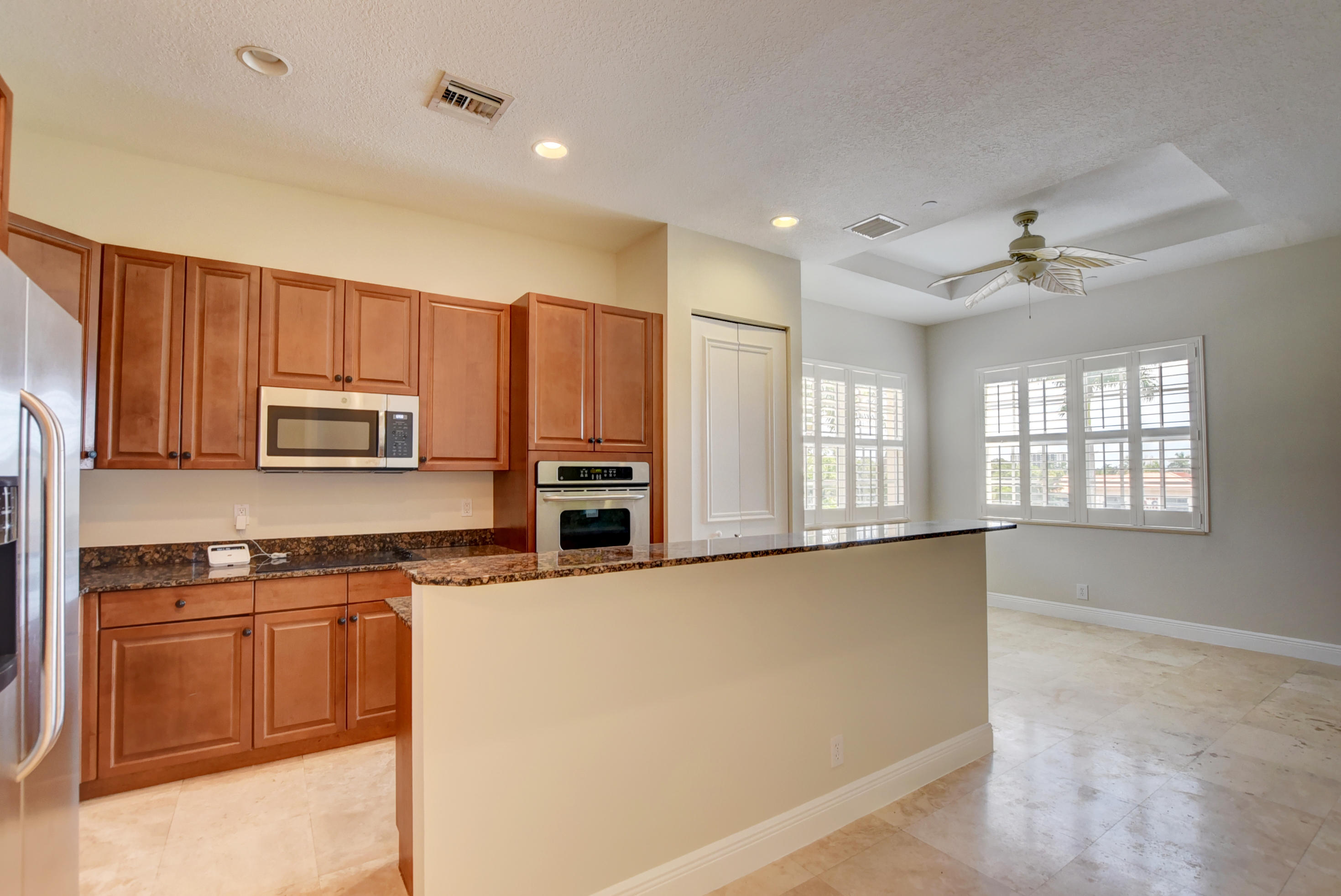 545 Northeast 69th Circle Boca Raton, FL 33487 - Photo 27 of 47 31_ebf_6441and4more