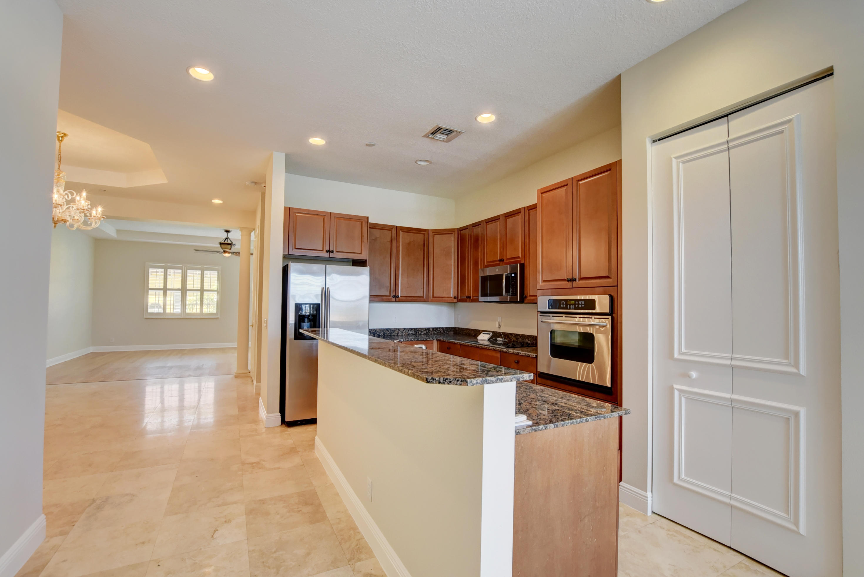 545 Northeast 69th Circle Boca Raton, FL 33487 - Photo 28 of 47 32_ebf_6446and4more