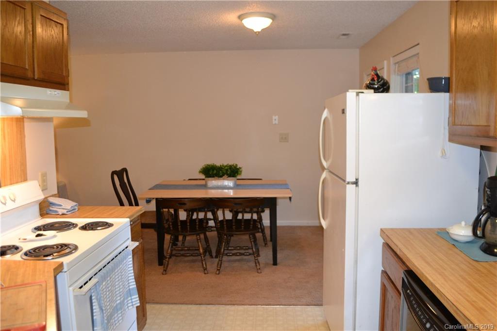 8125 Starnes Randall Road Charlotte, NC 28215 - Photo 13 of 23
