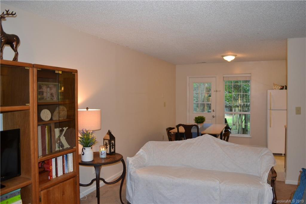 8125 Starnes Randall Road Charlotte, NC 28215 - Photo 6 of 23