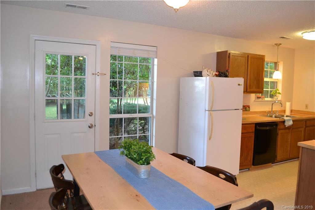 8125 Starnes Randall Road Charlotte, NC 28215 - Photo 9 of 23