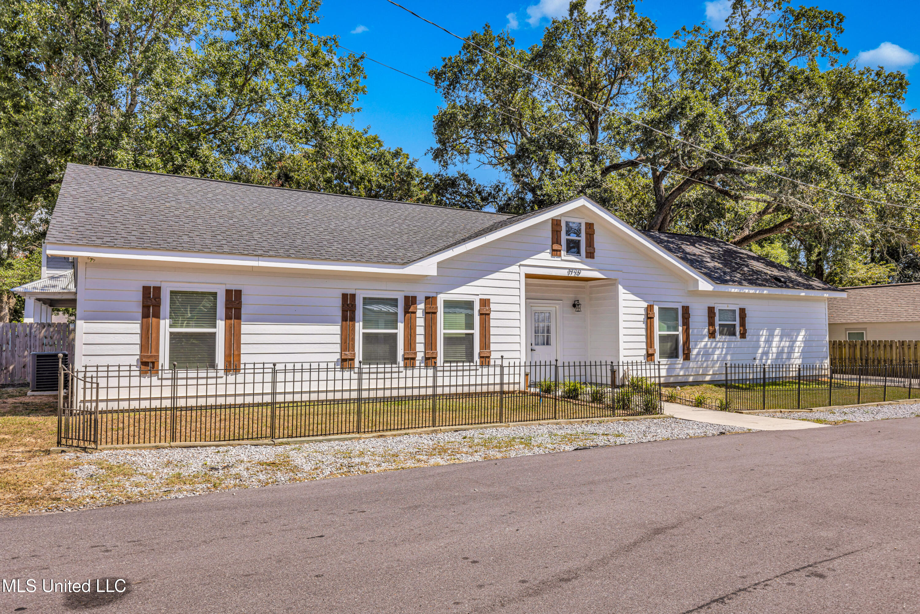 1729 3rd Street Gulfport, MS 39501 - Photo 24 of 38 17293rdSt-2
