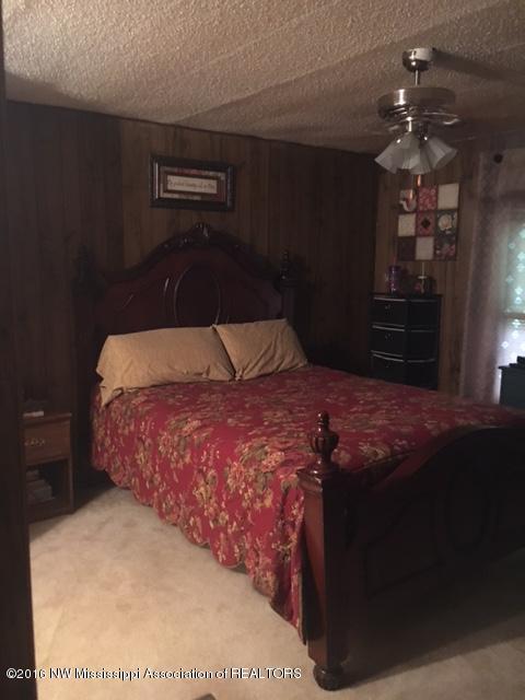 467 East Tate Road Coldwater, MS 38618 - Photo 28 of 41 east tate bedroom 2