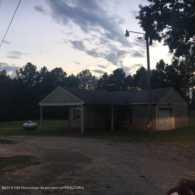 467 East Tate Road Coldwater, MS 38618 - Photo 34 of 41 east tate storage