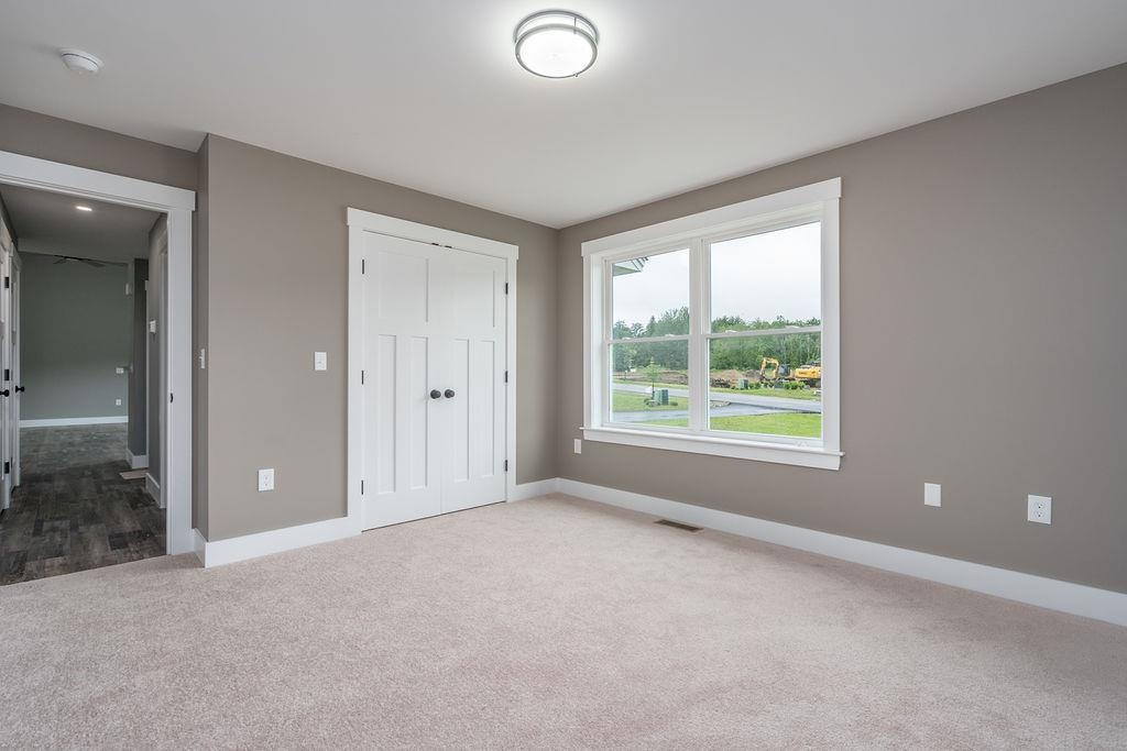 8 Midmark Lane Concord, NH 03301 - Photo 6 of 24