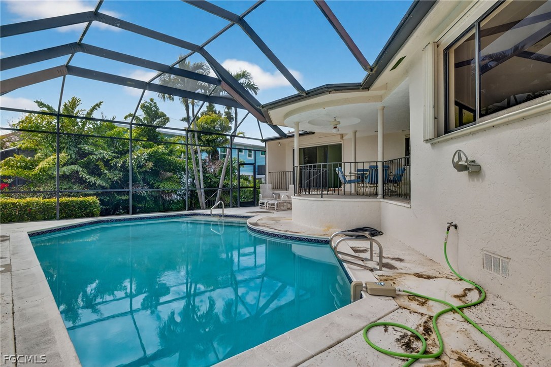 1312 Par View Drive Sanibel, FL 33957 - Photo 29 of 45 a view of swimming pool