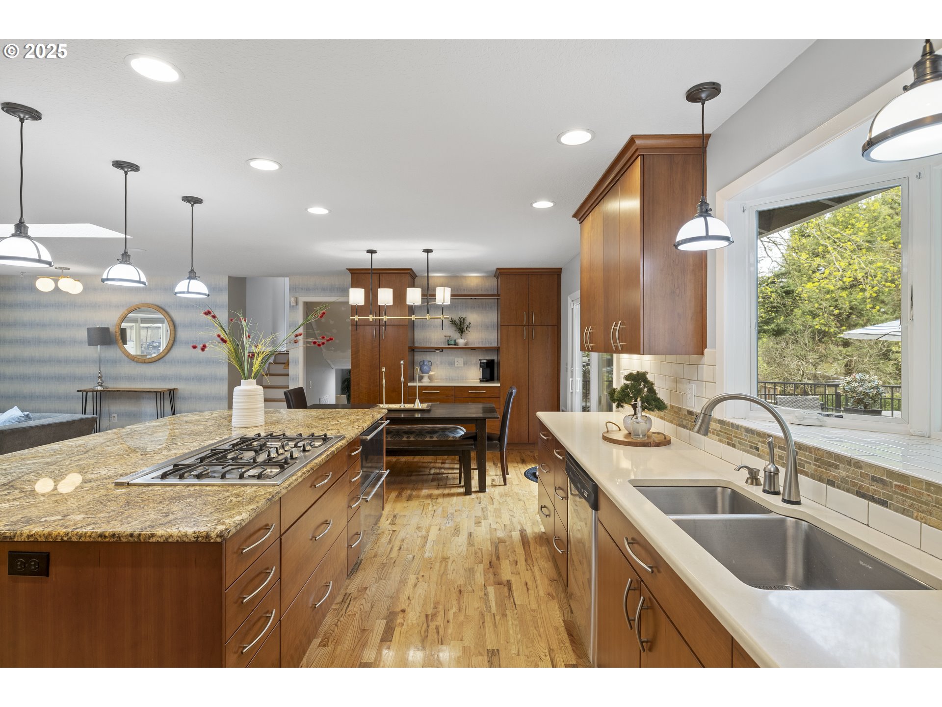 15105 Southwest Bull Mountain Road Portland, OR 97224 - Photo 15 of 48 Gallery Image 15