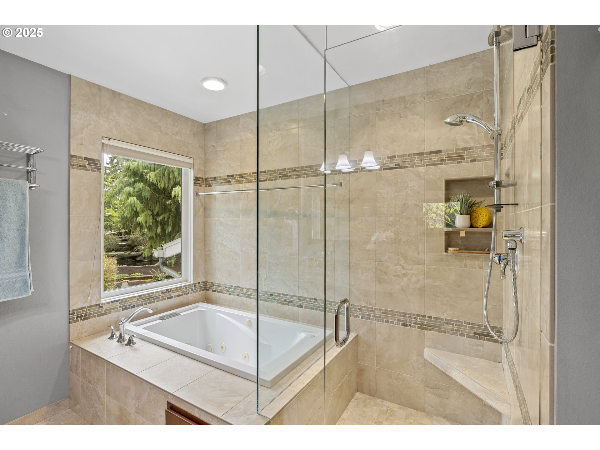 15105 Southwest Bull Mountain Road Portland, OR 97224 - Photo 33 of 48 Gallery Image 33