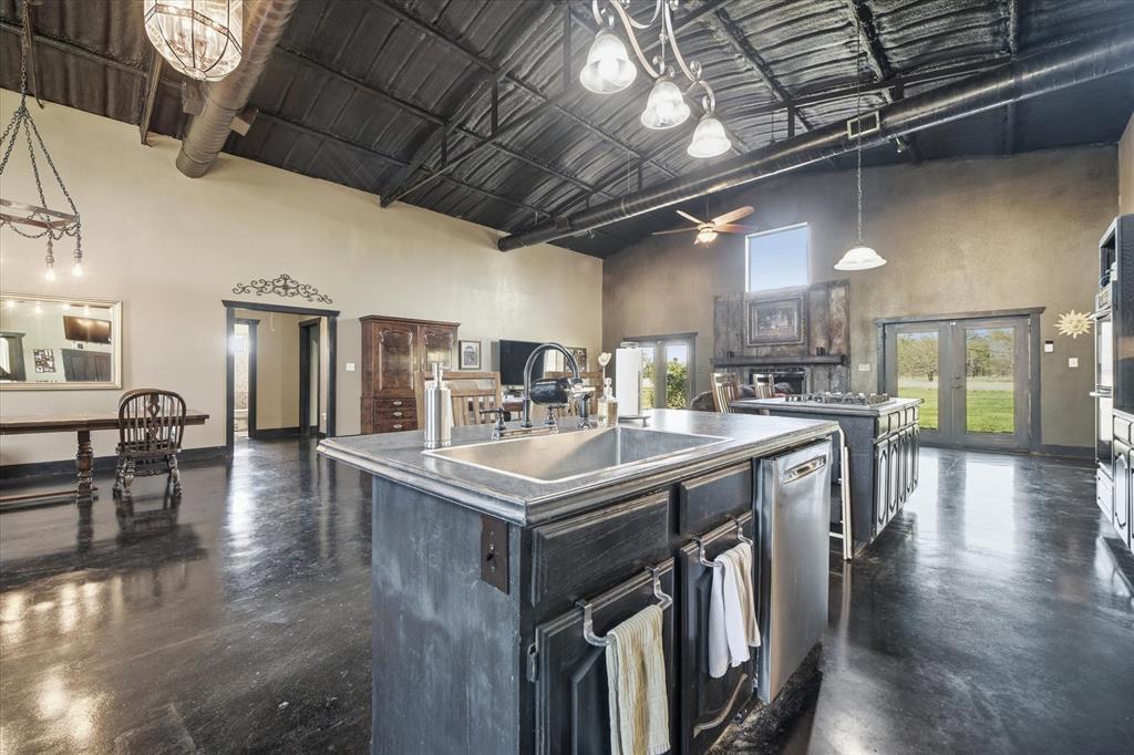 11110 Old Stoney Road Ponder, TX 76259 - Photo 13 of 34