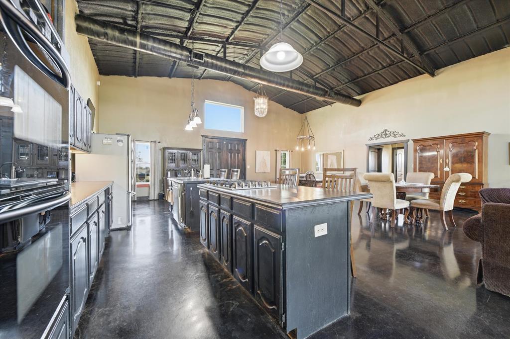 11110 Old Stoney Road Ponder, TX 76259 - Photo 14 of 34