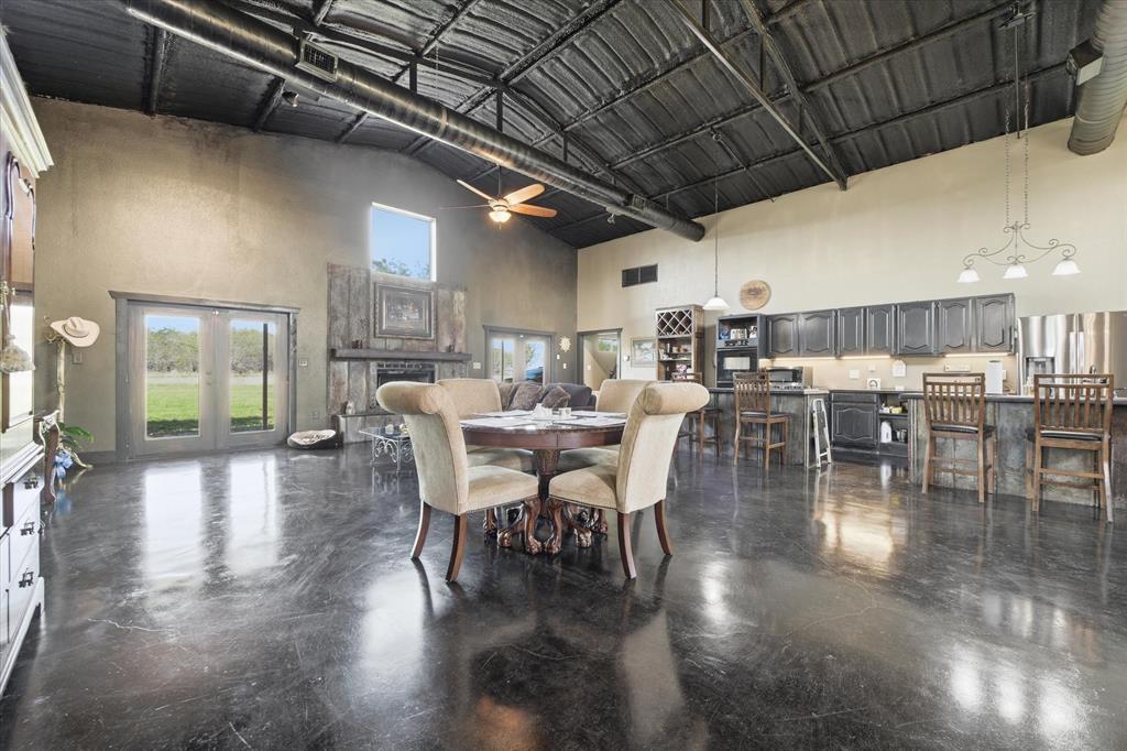 11110 Old Stoney Road Ponder, TX 76259 - Photo 8 of 34