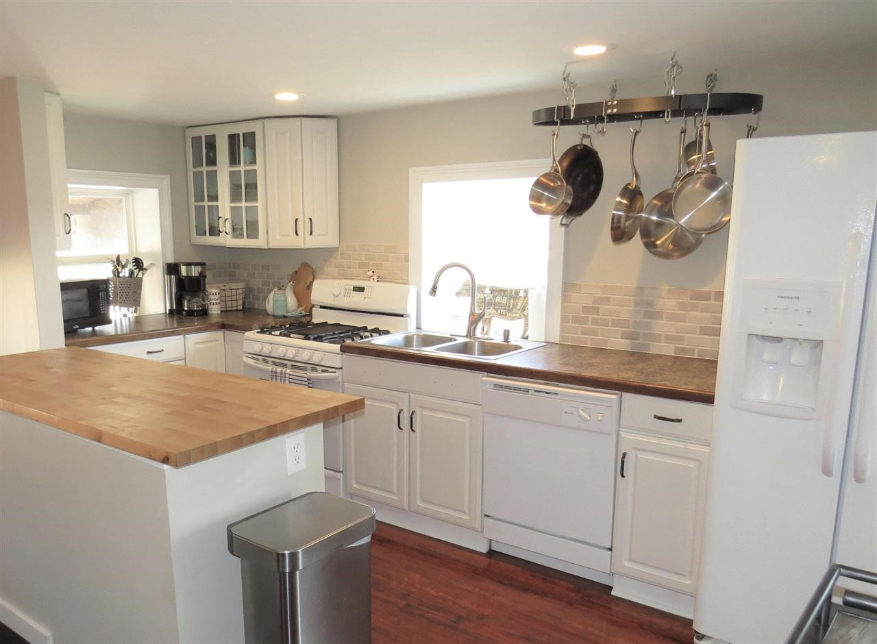 10335 Argentine Road Linden, MI 48451 - Photo 10 of 30 21551047-9.JPG