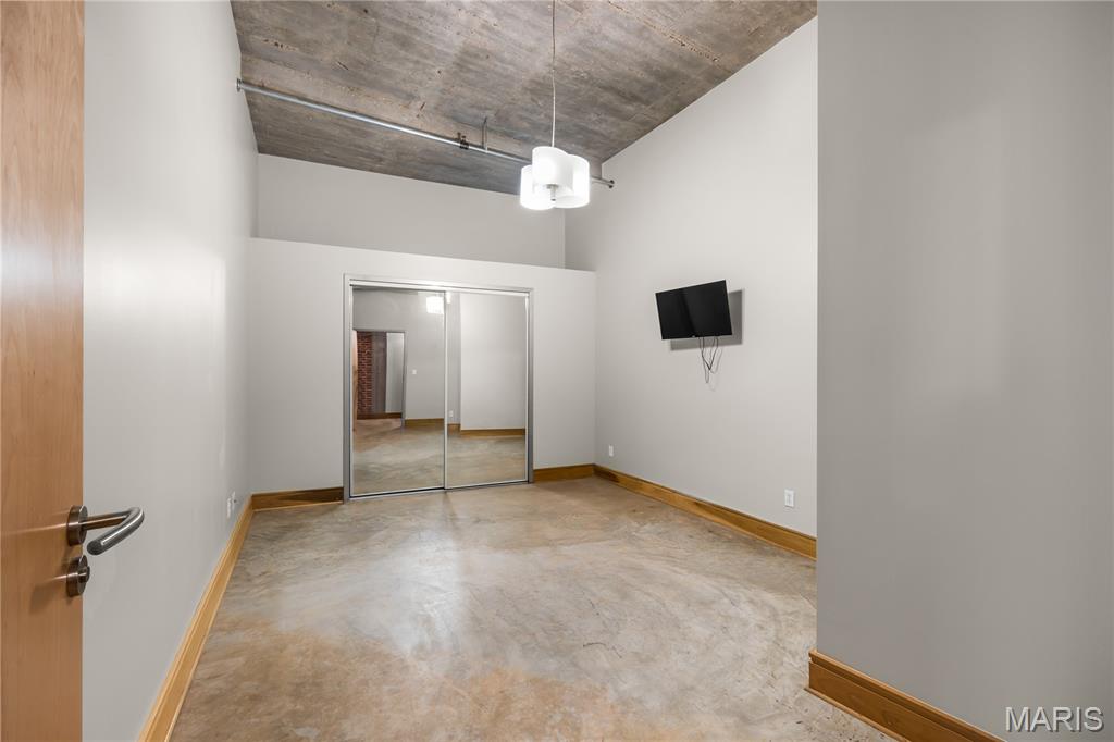 2201 Locust Street, Unit 301 St. Louis, MO 63103 - Photo 14 of 26