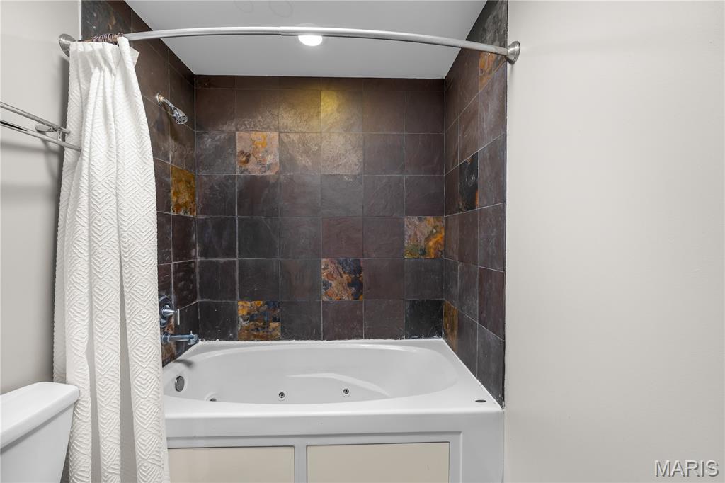 2201 Locust Street, Unit 301 St. Louis, MO 63103 - Photo 21 of 26