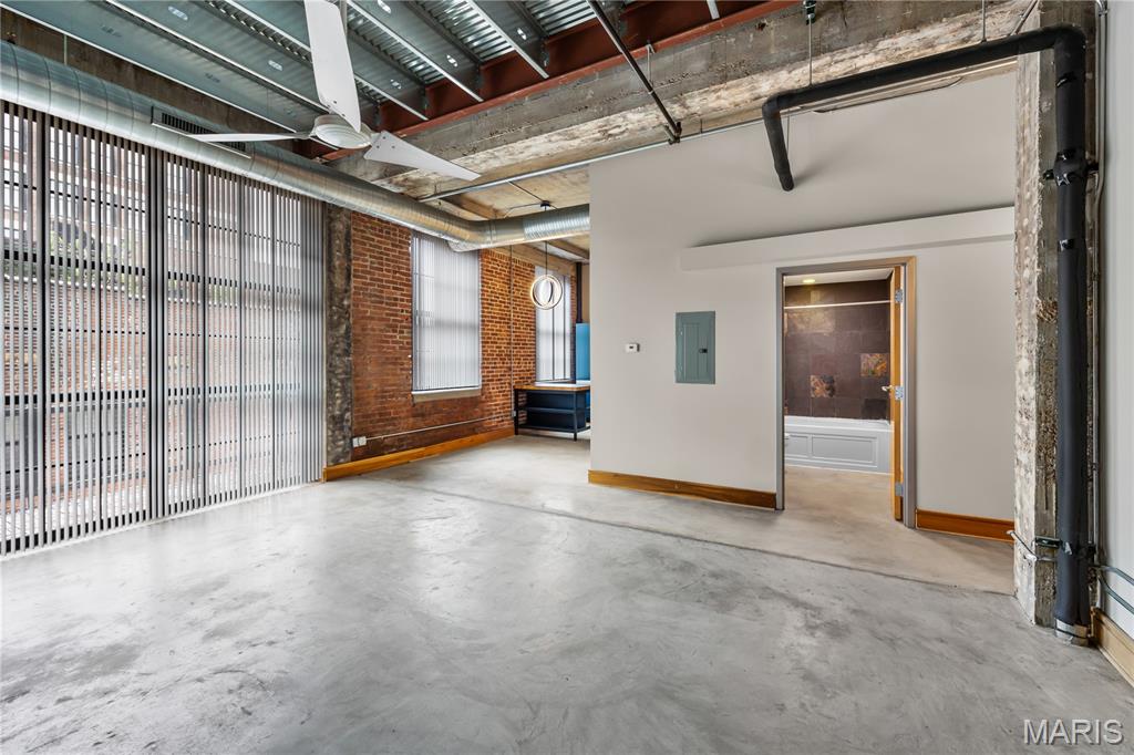 2201 Locust Street, Unit 301 St. Louis, MO 63103 - Photo 8 of 26