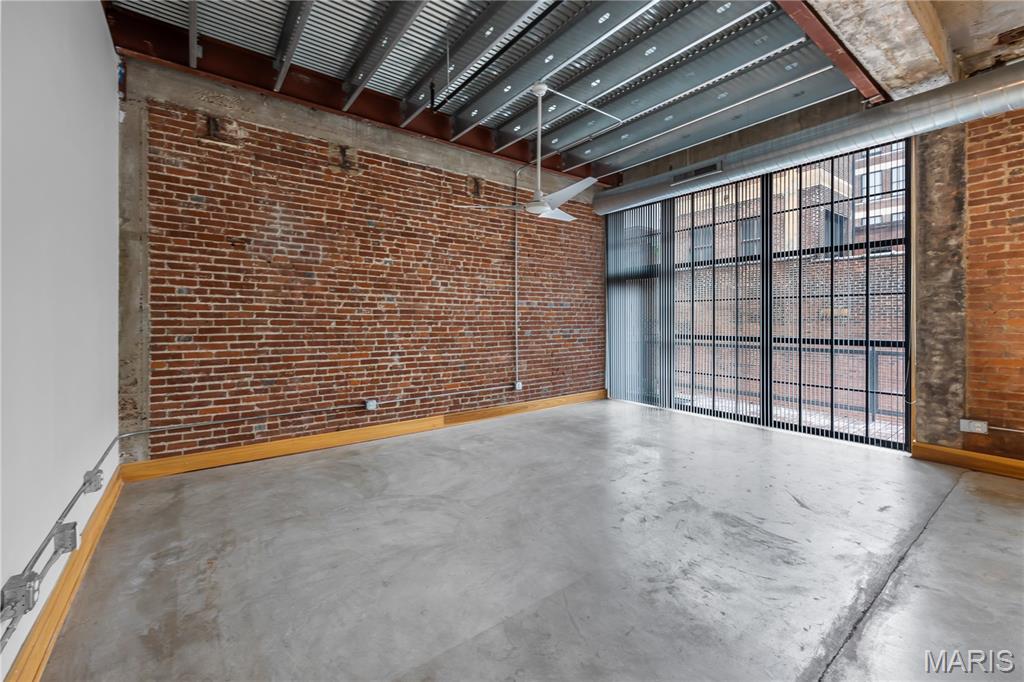 2201 Locust Street, Unit 301 St. Louis, MO 63103 - Photo 10 of 26