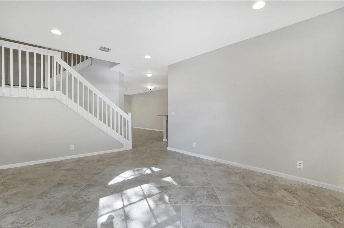 16097 Poppy Seed Circle, Unit 1905 Delray Beach, FL 33484 - Photo 6 of 29 D6
