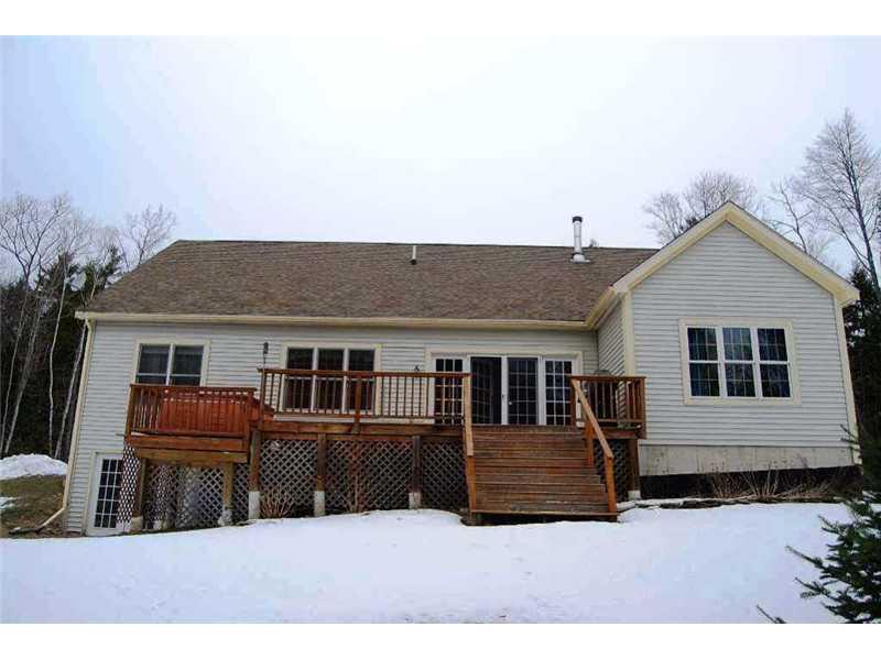 239 West Old County Road Newcastle, ME 04553 - Photo 3 of 34 Exterior Back.