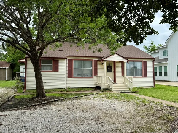 $1,500 | 1203 Foster Avenue, College Station, TX 77840