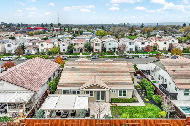 $795,000 | 953 Kennedy Drive, Winters, CA 95694