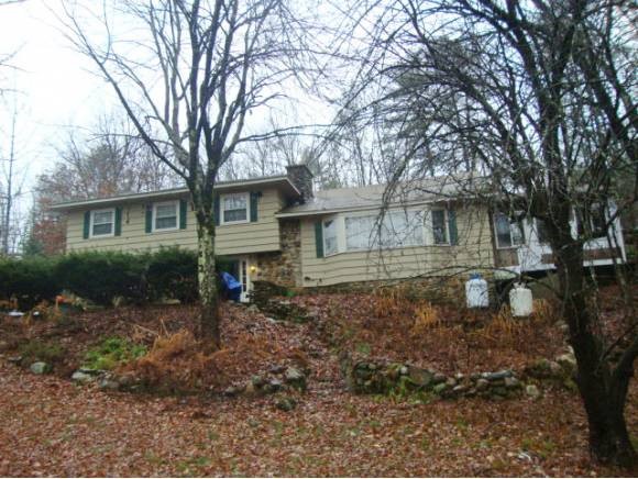 24 Locust Hill Road Goffstown, NH 03045 - Photo 1 of 1 Gallery Image 1